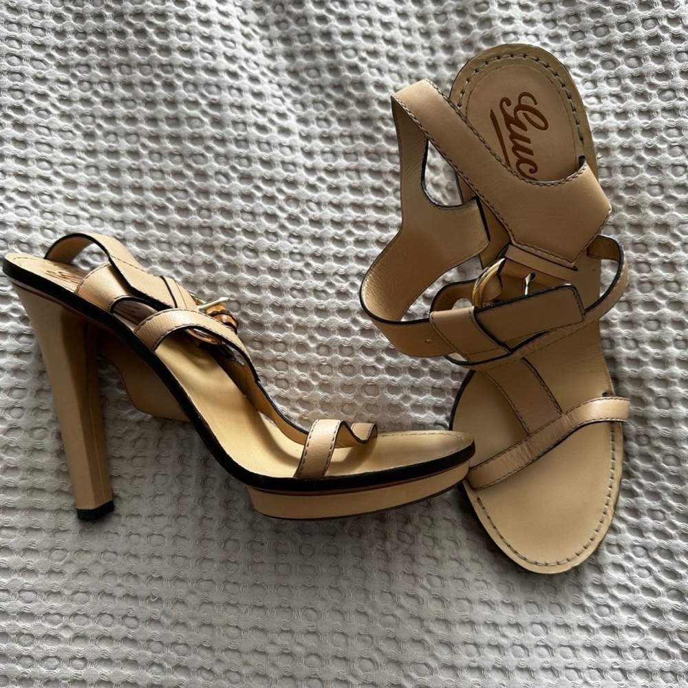 Gucci Beige Strappy High Heels 39 1/2 size